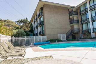 Red Lion Hotel Monterey - Monterey - 3