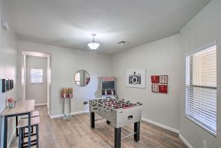 Game Room, Putting Green! Queen Creek Family Home - 2