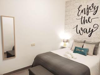 Cozy Flat Granada Cathedral - Granada - 6