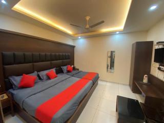 Hotel Royal stay - 3