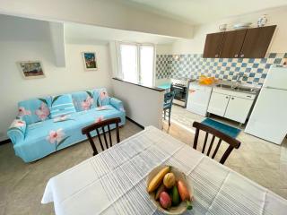Blue Sky apartment - Levanto, 5 Terre - Levanto - 0