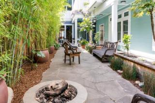 Pacific Blue Inn - 5