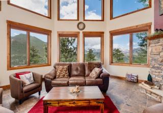 Elk Summit Vacation Home at Windcliff home - Estes Park - 5