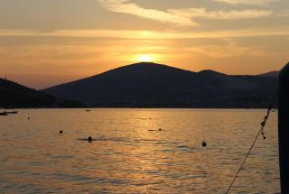 Spacious room near beach w private bathroom - Trogir - 2