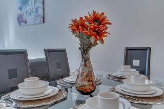 Heaven on Washington Fully Furnished Apartments - Washington - 4