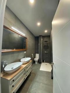 CASA REFORMADA CON TERRAZA/WIFI/AIRE ACONDICIONADO - Siviglia - 8