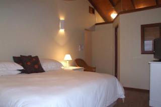 La Gard House on the Heads - 1