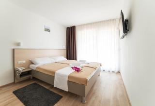 Centinera Apartments - 1