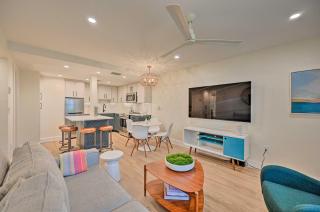 Luxe Naples Escape Walk to Beach and Downtown! - 0