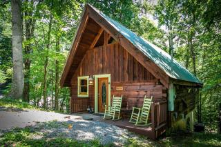 Alone at Last Cabin - Sage Vacations - Pigeon Forge - 6