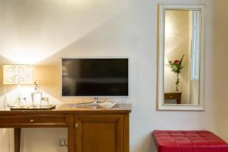 Relais Dei Mercanti B&B And Suites - Pisa - 3