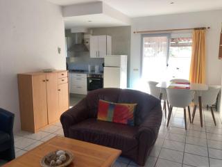 Classy Holiday Home in Santa Cristina d'Aro with Barbeque - 8