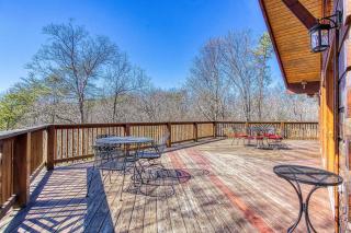 Livin' Lodge, Hot Tub, WIFI, 1089 FREE tickets each paid day, Dollywood and More - Sevierville - 9
