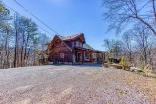 Livin' Lodge, Hot Tub, WIFI, 1089 FREE tickets each paid day, Dollywood and More - 6