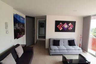 Apto completo en Edif. Merlot-Cerca al WT.Center - 8