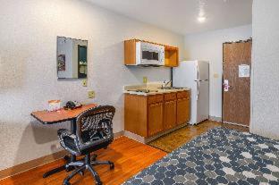 Econo Lodge Hammond - 7