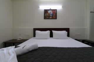 Hotel Paradise Inn - 4