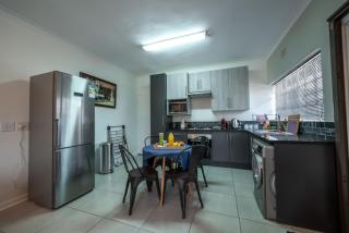 The Haystack on Cowley - 3