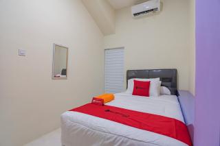 RedDoorz near Trans Studio Bandung 3 - Bandung - 9