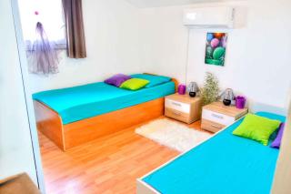 Holiday home in Muntic/Istrien 31126 - Muntić - 1