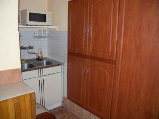 Holiday home in Balatonfenyves 18432 - Balatonfenyves - 4