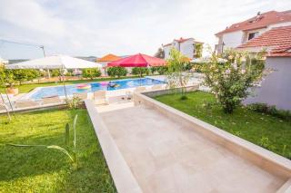 Apartment in Seget Donji 7430 - Trogir - 0