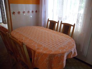 Holiday home Balatonbereny/Balaton 18150 - Balatonberény - 8