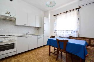 Apartment in Pula with Two-Bedrooms 7 - 6