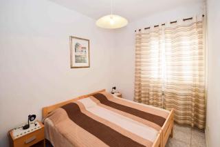 Apartment in Pula with Two-Bedrooms 3 - Pješčana Uvala - 5