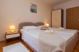 Apartment in Jadranovo with Two-Bedrooms 1 - Jadranovo - 2