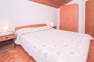 Apartments in Mali Losinj 14985C - Mali Lošinj - 3