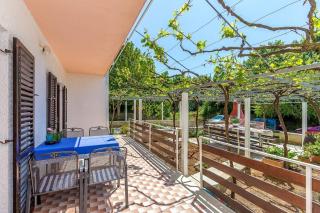 Apartments Dragica - Valbandon - 9