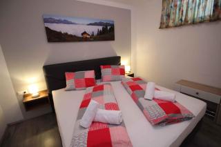 Flattach Apartment 4 - 2