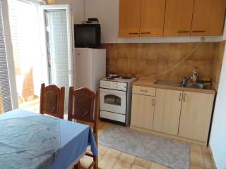 Apartment Zadar, Zadar County 8 - Smirić - 9