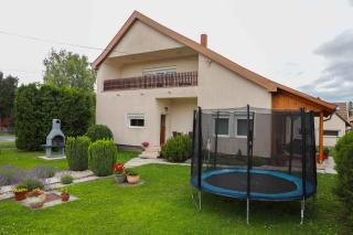 Holiday home in Balatonkeresztur 19455 - Balatonkeresztúr - 0