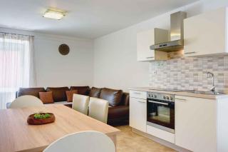Holiday home in Pula/Istrien 11272 - Veli Vrh - 5