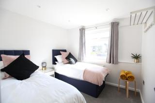 Stylish Cambridge City Pad - 3