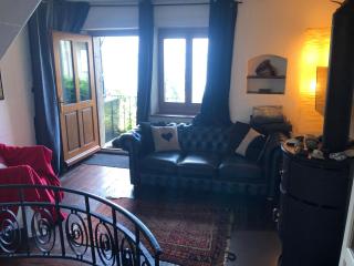 A Room with a View - Maisonnette dans bourg médiéval au bord du Lac Léman - Yvoire - 8