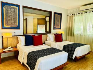 Amun Ini Beach Resort & Spa - Anda - 9