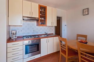 Peaceful apartment with beautiful sea view - Rabac - 8