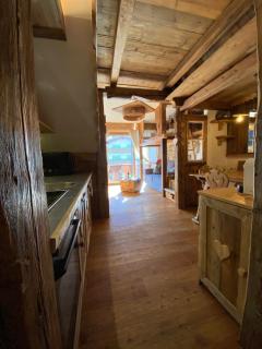 Calore di una Casa di Montagna - 2