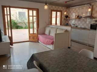 Apartament amb dues grans terrasses de 50 m2 i 16 m2 a 300 m de la platja - 1