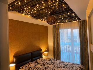 Sunny Deluxe Apartment Cosmopolis - Ştefăneştii de Jos - 6