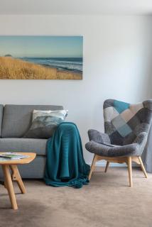 The Little Blue Penguin - 9