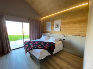 World Hotel - Saint-Vulbas - 2