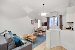 Pick A Flat's Apartment in Neuilly sur Seine - Avenue Charles de Gaulle - Neuilly-sur-Seine - 0