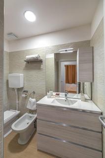 B&B Villa Montreux - Rímini - 3