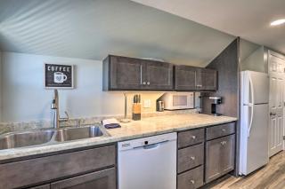 Old Orchard Beach Apartment - Quick Walk to Beach! - Old Orchard Beach - 1