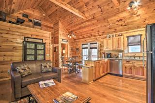 Smoky Mountain Cabin with Game Room and Hot Tub! - Pigeon Forge - 6