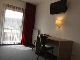 Gästehaus Fäßle - Weinstadt - 3